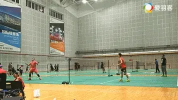 谌龙版本丨半场带球热身就得这么练