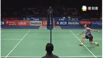 这个击球动作很有欺骗性！学会了忒实用！