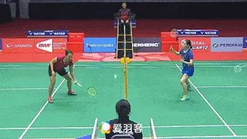 “黄金双左手”组合，为何能爆冷战胜世界一流？