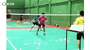双打中前场想连贯?东南亚接封小练习了解一下