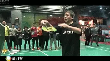 高手不愿和你说的2个网前技巧，掌握一个就很牛！