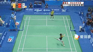 拉吊的精髓是打好高远球和吊球?