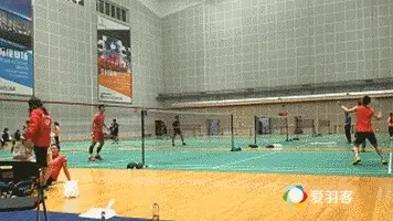 谌龙版本丨半场带球热身就得这么练