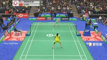 用脑子打球!膝伤“未愈”的李雪芮用这3个战术战胜强敌!