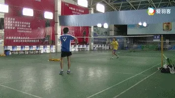 战术千万条，发球第一条，击球不规范，队友两行泪