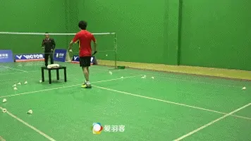 一文看懂“切击接发球”假动作，林丹都曾被这招晃到过
