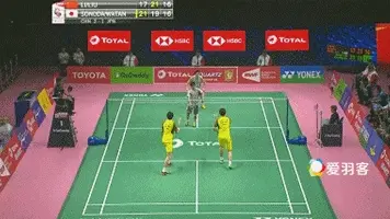 为何双打高手接发喜欢推中路？业余选手却喜欢推两边？