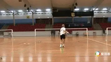 这样给对手“挖坑”，立马获得突击进攻机会