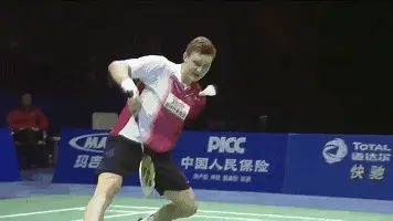 高手打球浑身都是知识点！但这个细节你肯定没留意！