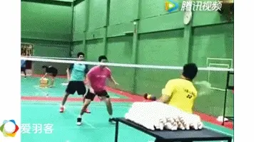 双打中前场想连贯?东南亚接封小练习了解一下