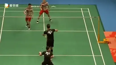 羽毛球十大高阶技能，神龙摆尾难度最高？