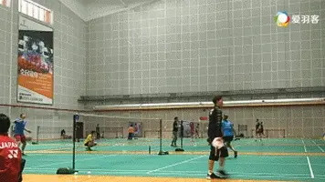 谌龙版本丨半场带球热身就得这么练