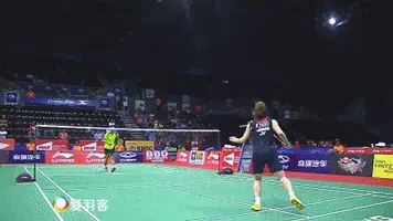 以小见大丨田儿师兄的杀球有何特点