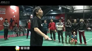 高手不愿和你说的2个网前技巧，掌握一个就很牛！