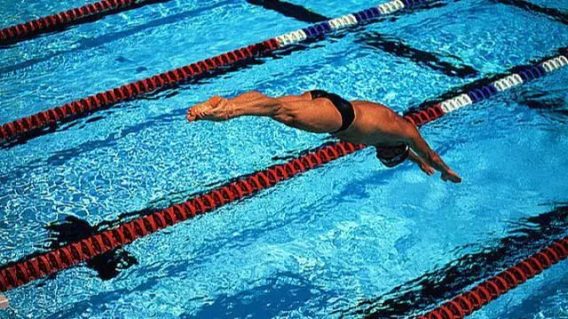 游泳技巧 | 蛙泳如何克服一换气就下沉？