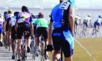 长途骑行 自行车选手如何解决生理需求