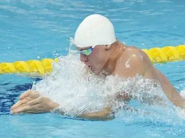 游泳技巧 | 成不了蛙泳高手，原来是这个技术不到位